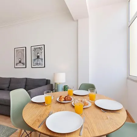 Διαμέρισμα Bright 2 Bedroom Apt In City Centre - Nr Tram & Metro