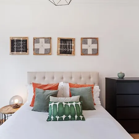 Διαμέρισμα Bright 2 Bedroom Apt In City Centre - Nr Tram & Metro